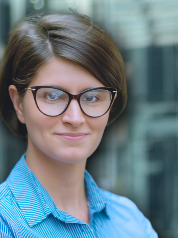 Profile picture for user monicasomandroiu